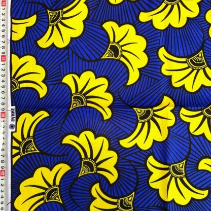 <span style="color: #ff6347; font-style: bold;">【売切】</span>112アフリカ布<br>ブルー＆イエローリーブス