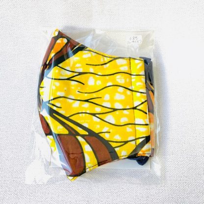 <span style="color: #ff6347; font-style: bold;">【売切】</span><br>裏地キルト<br>手作りマスク（L）1<br>ブラウン＆イエロー