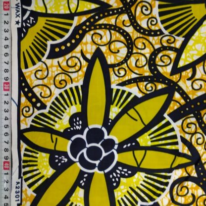 <span style="color: #ff6347; font-style: bold;">【売切】</span>106アフリカ布<br>オレンジ＆イエローフラワー