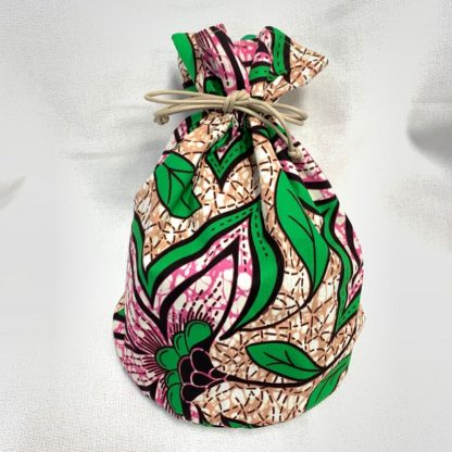 <span style="color: #ff6347; font-style: bold;">【サンプル画像】</span><br>ハネ付き丸底巾着<br>ピンク<br>別布で注文可能