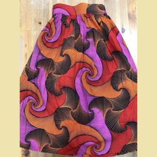 アフリカ布の<br>スカート<span style="color: #ff6347; font-style: bold;">【売切】</span><br>オレンジ&レッド