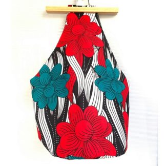 <span style="color: #ff6347; font-style: bold;">【売切】</span><br>092<br>アフリカ布の<br>肩がけバッグ<br>ブラック＆フラワー