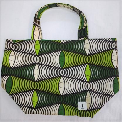 <span style="color: #ff6347; font-style: bold;">【売切】</span><br>アフリカ布の<br>エコバッグ（大） <br>グリーン＆ホワイト