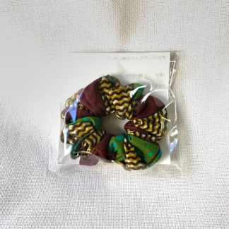 <span style="color: #ff6347; font-style: bold;">【売切】</span><br>アフリカ布でつくったシュシュ①