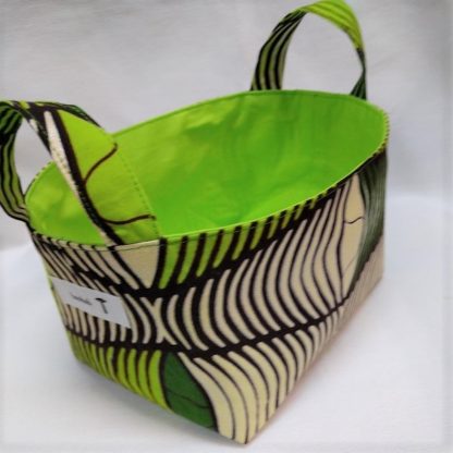 <span style="color: #ff6347; font-style: bold;">【売切】</span><br>アフリカ布で作った小物入れ（小）<br>グリーン＆ホワイト - 画像 (2)