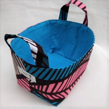 <span style="color: #ff6347; font-style: bold;">【売切】</span><br>089<br>アフリカ布で作った小物入れ（小）<br>ピンク - 画像 (2)