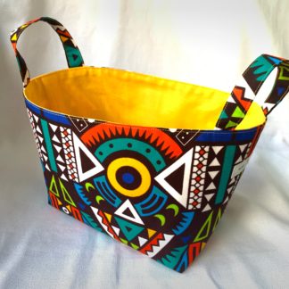 <span style="color: #ff6347; font-style: bold;">【売切】</span><br>078<br>アフリカ布で作った小物入れ（大）<br>マルチカラー