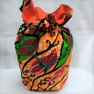 <span style="color: #ff6347; font-style: bold;">【売切】</span><br>097<br>ハネ付き丸底巾着<br>オレンジ＆グリーン