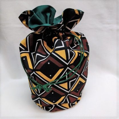 <span style="color: #ff6347; font-style: bold;">【売切】</span><br>088<br>ハネ付き丸底巾着<br>ブラウン