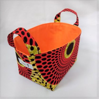 <span style="color: #ff6347; font-style: bold;">【売切】</span><br>049<br>アフリカ布で作った小物入れ（小）<br>レッドサークル - 画像 (2)