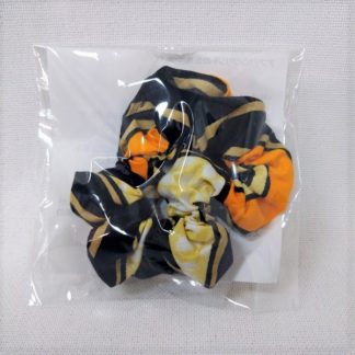 <span style="color: #ff6347; font-style: bold;">【売切】</span><br>077<br>アフリカ布でつくったシュシュ㉜