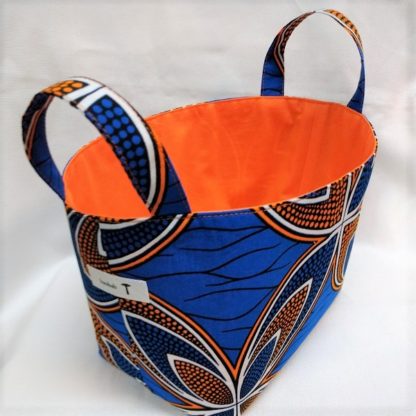 <span style="color: #ff6347; font-style: bold;">【売切】</span><br>040<br>アフリカ布で作った小物入れ（大）<br>ブルー＆オレンジ - 画像 (2)