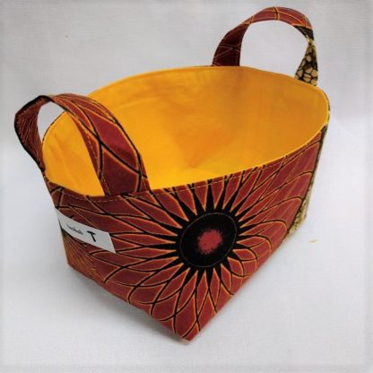 <span style="color: #ff6347; font-style: bold;">【売切】</span><br>035<br>アフリカ布で作った小物入れ（小）<br>ダークレッドフラワー - 画像 (2)