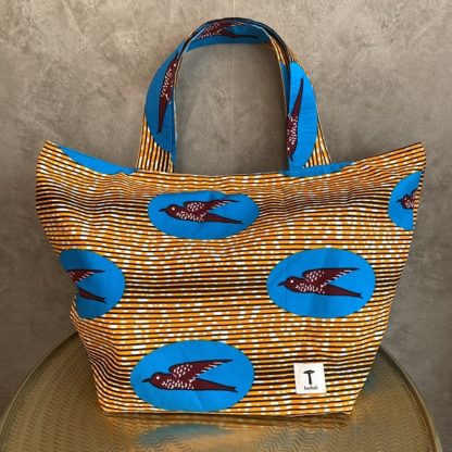 <span style="color: #ff6347; font-style: bold;">【売切】</span><br>052<br>アフリカ布の<br>エコバッグ（大） <br>オレンジ＆バード