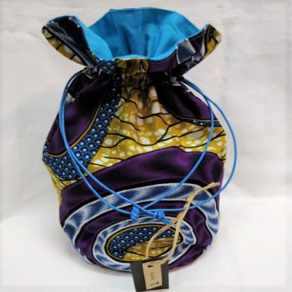 <span style="color: #ff6347; font-style: bold;">【売切】</span><br>082<br>ハネ付き丸底巾着<br>パープル