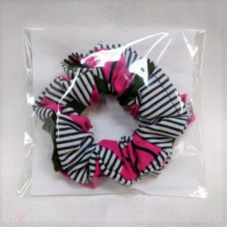 <span style="color: #ff6347; font-style: bold;">【売切】</span><br>072<br>アフリカ布でつくったシュシュ㊲