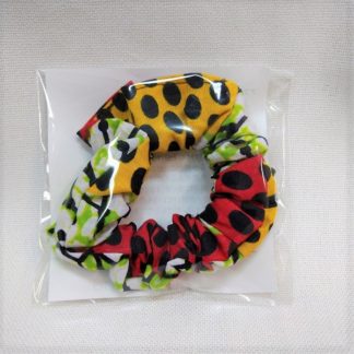 <span style="color: #ff6347; font-style: bold;">【売切】</span><br>051<br>アフリカ布でつくったシュシュ