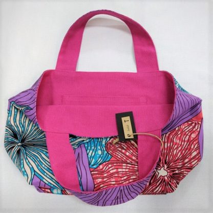 <span style="color: #ff6347; font-style: bold;">【売切】</span><br>094<br>アフリカ布のトートバッグ<br>中<br>ブルー＆パープル - 画像 (2)