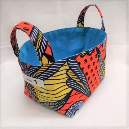 <span style="color: #ff6347; font-style: bold;">【売切】</span><br>189<br>アフリカ布で作った小物入れ（小）<br>オレンジ＆イエロー - 画像 (2)