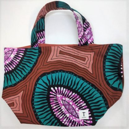 <span style="color: #ff6347; font-style: bold;">【売切】</span><br>036<br>アフリカ布の<br>エコバッグ（大） <br>ブラウン＆グリーン