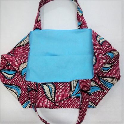 <span style="color: #ff6347; font-style: bold;">【売切】</span><br>033<br>アフリカ布の<br>エコバッグ（大） <br>レッド＆ブルーリーブス - 画像 (2)