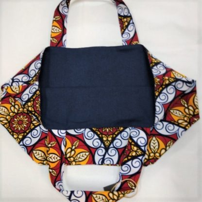 <span style="color: #ff6347; font-style: bold;">【売切】</span><br>027<br>アフリカ布の<br>エコバッグ（大） <br>レッドフラワー - 画像 (2)