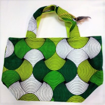 <span style="color: #ff6347; font-style: bold;">【売切】</span><br>088<br>アフリカ布のトートバッグ<br>中<br>グリーン＆ホワイト