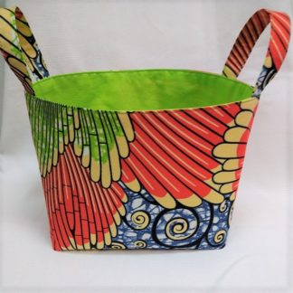 <span style="color: #ff6347; font-style: bold;">【売切】</span><br>174<br>アフリカ布で作った小物入れ（大）<br>レッド＆グリーン