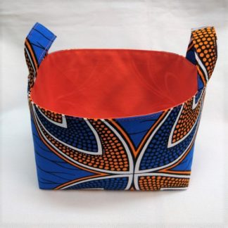 <span style="color: #ff6347; font-style: bold;">【売切】</span><br>172<br>アフリカ布で作った小物入れ（小）<br>ブルー＆オレンジ