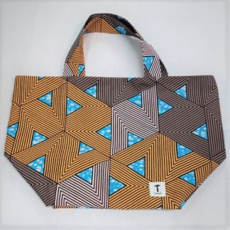 <span style="color: #ff6347; font-style: bold;">【売切】</span><br>193<br>アフリカ布の<br>エコバッグ（大） <br>ライトブルー＆イエロー