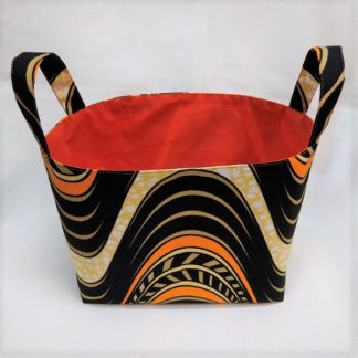 <span style="color: #ff6347; font-style: bold;">【売切】</span><br>160<br>アフリカ布で作った小物入れ（大）<br>オレンジウェーブ