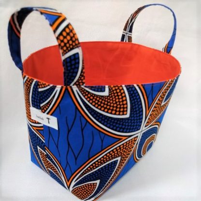 <span style="color: #ff6347; font-style: bold;">【売切】</span><br>154<br>アフリカ布で作った小物入れ（大）<br>ブルー＆オレンジ - 画像 (2)