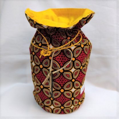 <span style="color: #ff6347; font-style: bold;">【売切】</span><br>055<br>ハネ付き丸底巾着<br>レッド＆イエローフラワー