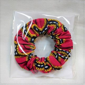 <span style="color: #ff6347; font-style: bold;">【売切】</span><br>037<br>アフリカ布でつくったシュシュ