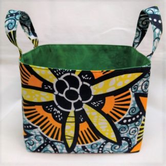 <span style="color: #ff6347; font-style: bold;">【売切】</span><br>150<br>アフリカ布で作った小物入れ（大）<br>イエローフラワー