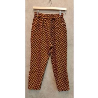 <span style="color: #ff6347; font-style: bold;">【売切】</span><br>074<br>アフリカ布の<br>タックパンツ<br>オレンジ