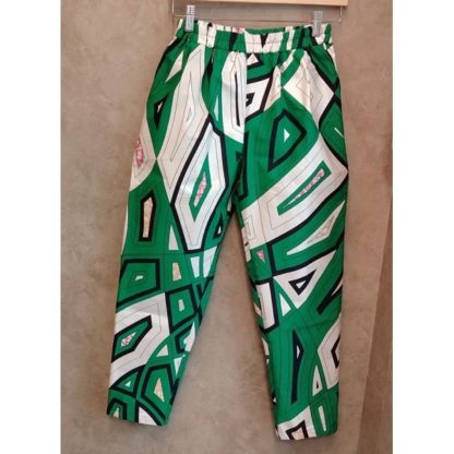 <span style="color: #ff6347; font-style: bold;">【売切】</span><br>072<br>アフリカ布の<br>タックパンツ<br>グリーン