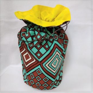 <span style="color: #ff6347; font-style: bold;">【売切】</span><br>048<br>ハネ付き丸底巾着<br>チョコミント