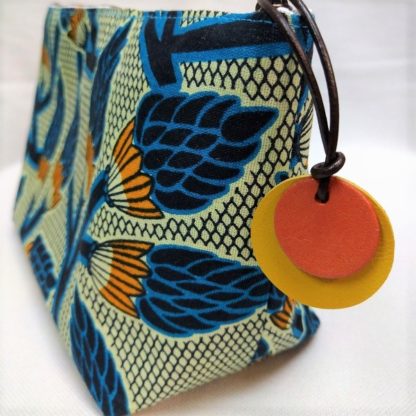 <span style="color: #ff6347; font-style: bold;">【売切】</span><br>097<br>アフリカ布で作ったポーチ<br>ブルーボタニカル - 画像 (3)