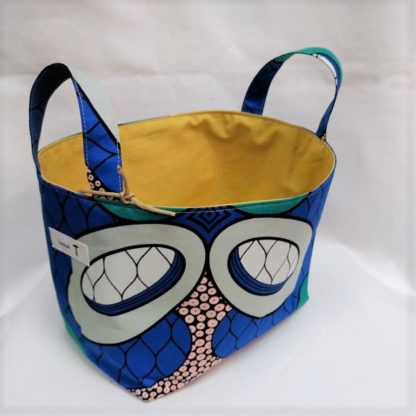 <span style="color: #ff6347; font-style: bold;">【売切】</span><br>146<br>アフリカ布で作った小物入れ（大）<br>ブルー＆グリーン - 画像 (2)