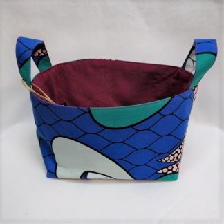 <span style="color: #ff6347; font-style: bold;">【売切】</span><br>145<br>アフリカ布で作った小物入れ（小）<br>ブルー＆グリーン