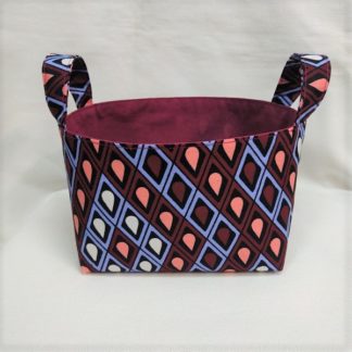 <span style="color: #ff6347; font-style: bold;">【売切】</span><br>139<br>アフリカ布で作った小物入れ（小）<br>ダークレッドレイン