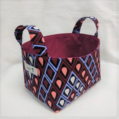 <span style="color: #ff6347; font-style: bold;">【売切】</span><br>139<br>アフリカ布で作った小物入れ（小）<br>ダークレッドレイン - 画像 (2)