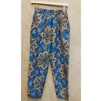 <span style="color: #ff6347; font-style: bold;">【売切】</span><br>068<br>アフリカ布の<br>タックパンツ<br>blue