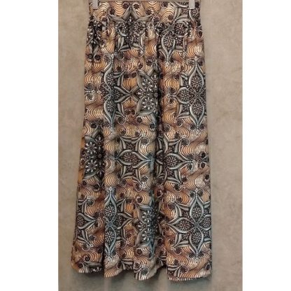 <span style="color: #ff6347; font-style: bold;">【売切】</span><br>061<br>アフリカ布の<br>スカート<br>light_brown