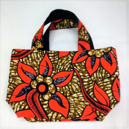 <span style="color: #ff6347; font-style: bold;">【売切】</span><br>065アフリカ布のトートバッグ<br>中<br>オレンジフラワー