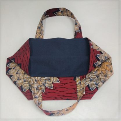 <span style="color: #ff6347; font-style: bold;">【売切】</span><br>145<br>アフリカ布の<br>エコバッグ（大） <br>レッド - 画像 (2)