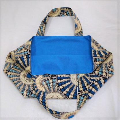 <span style="color: #ff6347; font-style: bold;">【売切】</span><br>143<br>アフリカ布の<br>エコバッグ（大） <br>ブルー＆シルバー - 画像 (2)