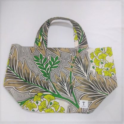 <span style="color: #ff6347; font-style: bold;">【売切】</span><br>137<br>アフリカ布の<br>エコバッグ（大） <br>グリーンリーブス