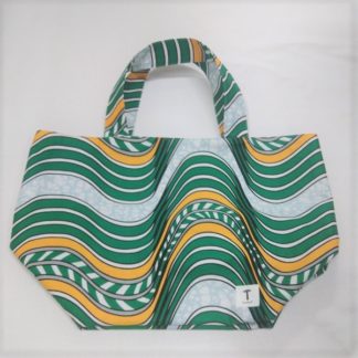 <span style="color: #ff6347; font-style: bold;">【売切】</span><br>136<br>アフリカ布の<br>エコバッグ（大） <br>グリーン＆イエローウェーブ